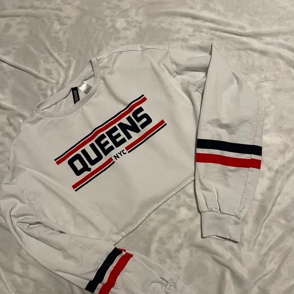 Crop top - Picture 2 of 2